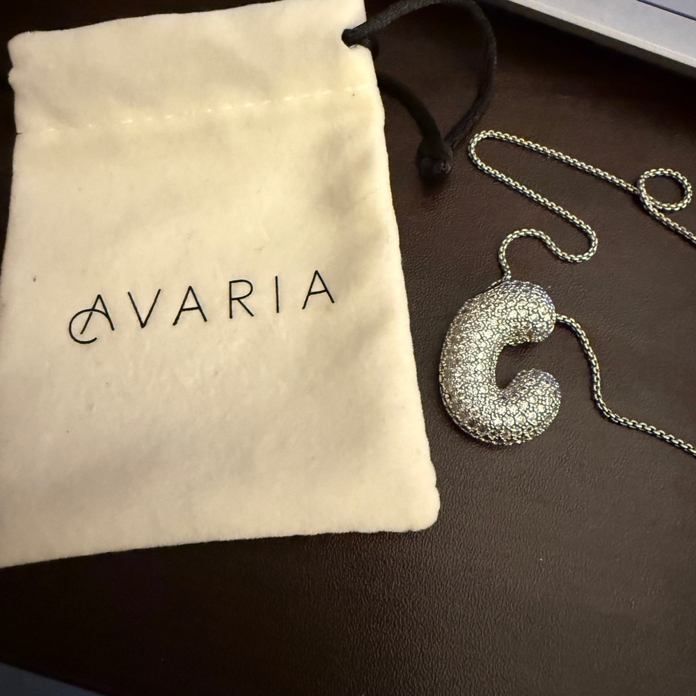 Elegant Silver Necklace